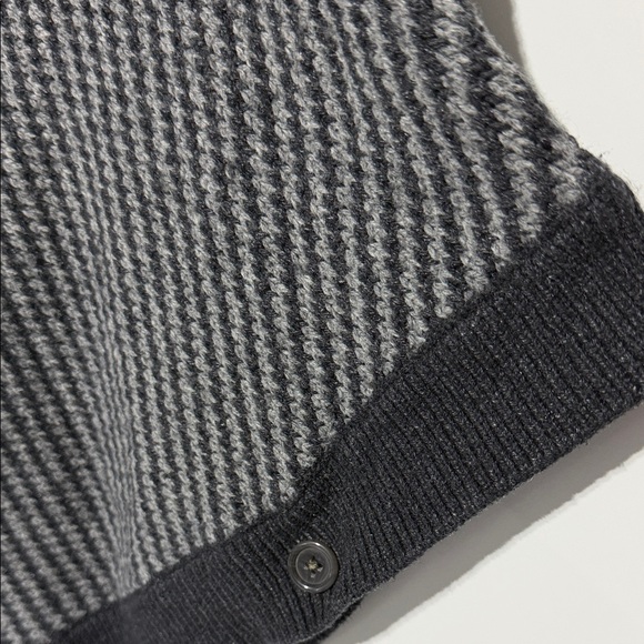 Banana Republic Knit Poncho Cape Sweater Gray Black Size Small - Picture 5 of 7